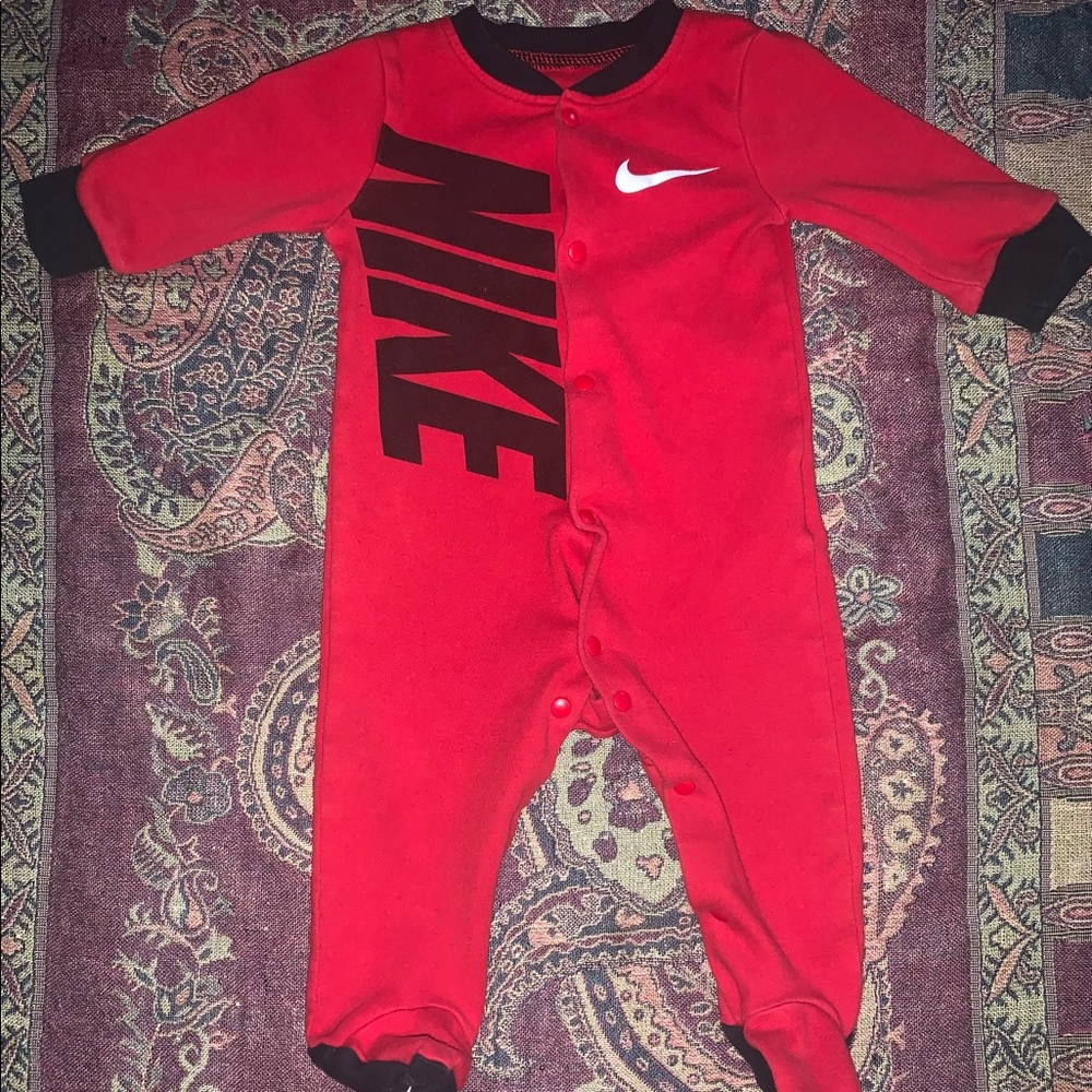 6 Months Perfect Condition Nike Onesie